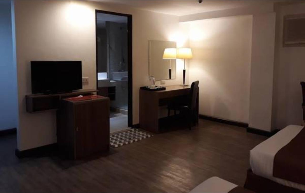 לגאזפי Tyche Boutique Hotel מראה חיצוני תמונה