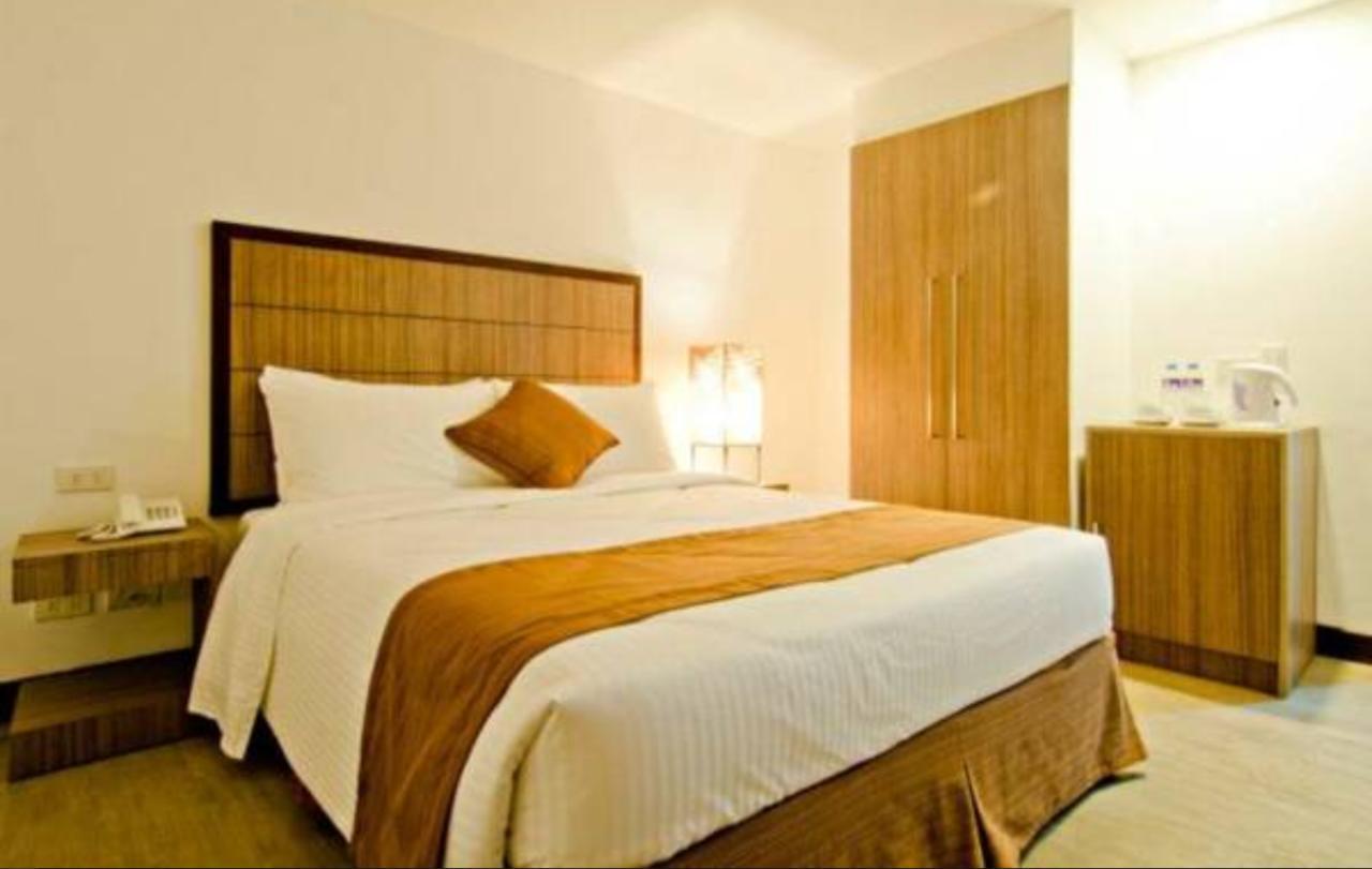 לגאזפי Tyche Boutique Hotel מראה חיצוני תמונה