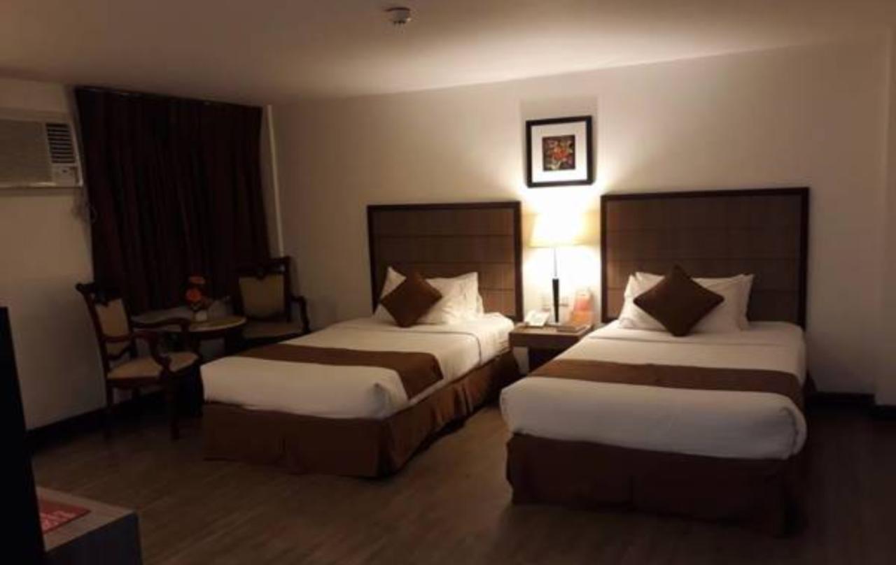 לגאזפי Tyche Boutique Hotel מראה חיצוני תמונה